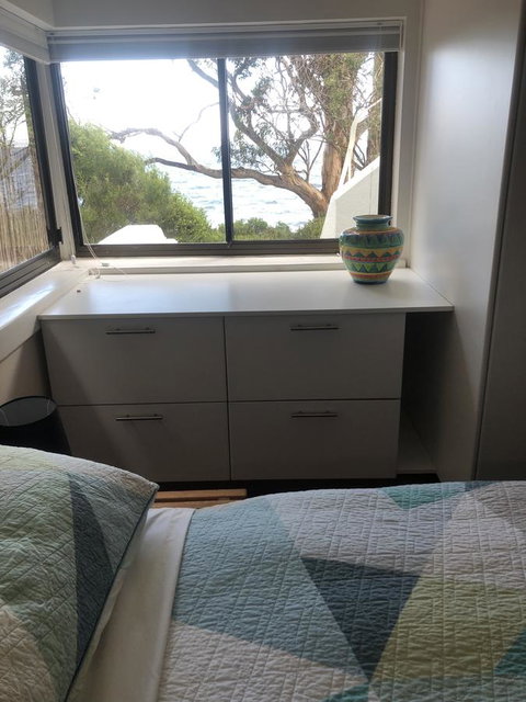 Beachside Taroona With Spa - VIC Tourism 1