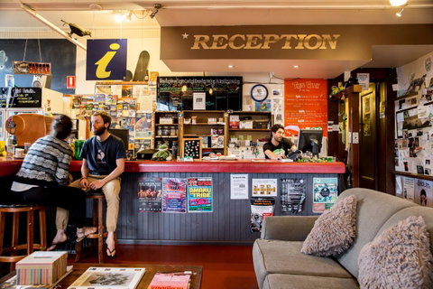 The Pickled Frog - VIC Tourism 0