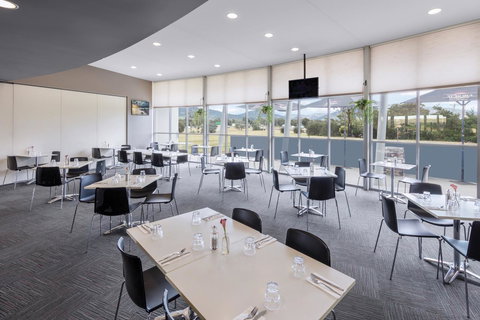 Travelodge Hotel Hobart Airport - VIC Tourism 16