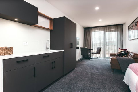 Maylands Lodge - VIC Tourism 39