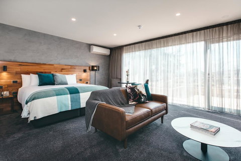 Maylands Lodge - VIC Tourism 16