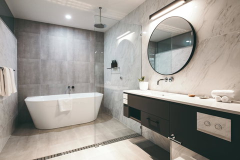 Maylands Lodge - VIC Tourism 36
