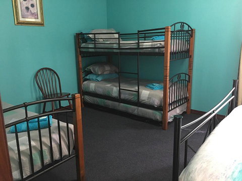 Blue Wren Bungalow - VIC Tourism 9