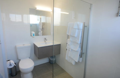 Bridge Hotel - VIC Tourism 4