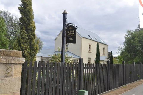 The Mill House Cottage - VIC Tourism 0