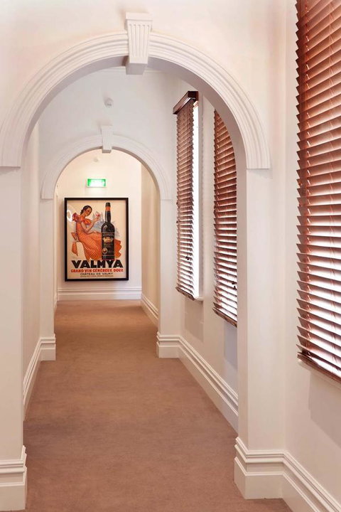 Ikon Hotel - VIC Tourism 35