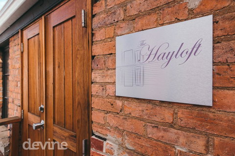 Devine Stays - Hayloft On ELizabeth - VIC Tourism 7