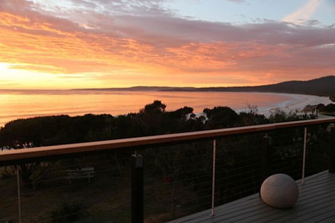 Driftwood Bay Of Fires - VIC Tourism 1