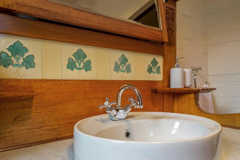 Gorgeous Hobart Accommodation - Park On Park - New Town - VIC Tourism 38
