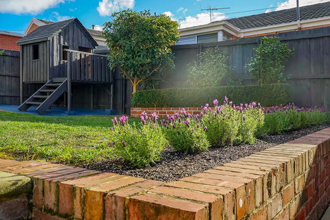 Gorgeous Hobart Accommodation - Park On Park - New Town - VIC Tourism 43