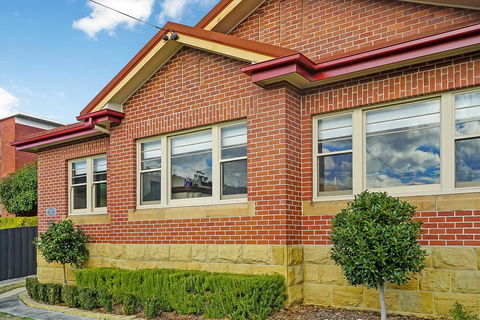 Gorgeous Hobart Accommodation - Park On Park - New Town - VIC Tourism 3