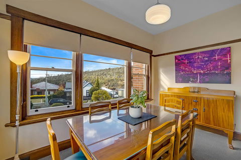 Gorgeous Hobart Accommodation - Park On Park - New Town - VIC Tourism 17