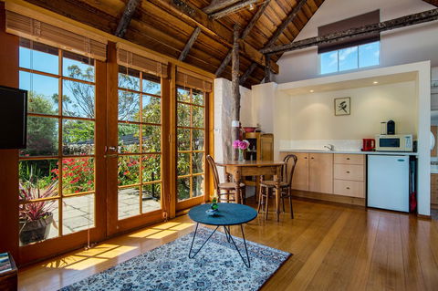 Wagners Cottages - VIC Tourism 25