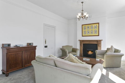 Amberley - VIC Tourism 12