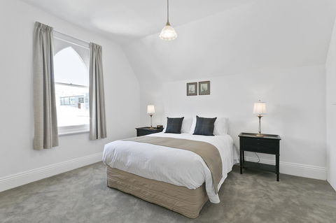 Amberley - VIC Tourism 30