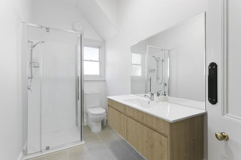 Amberley - VIC Tourism 17