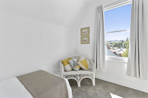 Amberley - VIC Tourism 34