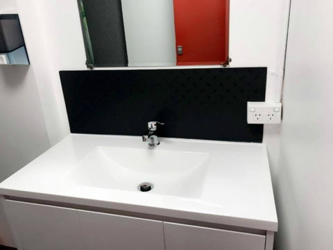 Hobart's Accommodation & Hostel - VIC Tourism 28
