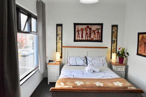 Hobart's Accommodation & Hostel - VIC Tourism 6
