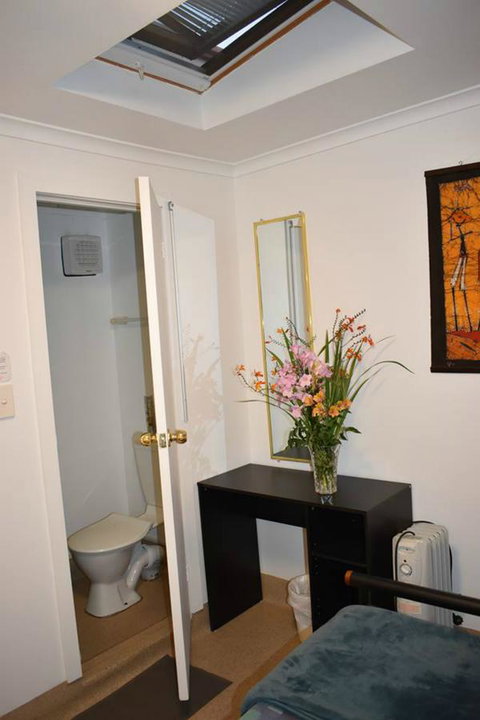 Hobart's Accommodation & Hostel - VIC Tourism 22