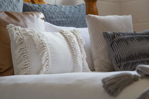 New Aptmnt Only 5 Mins To Mona Gallery - VIC Tourism 10