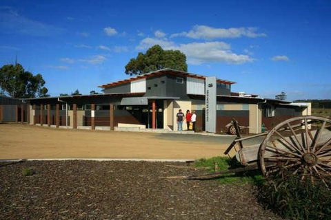 Swansea Backpacker Lodge - VIC Tourism 29