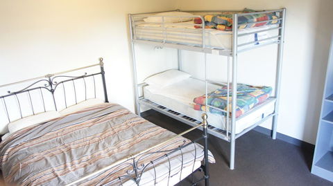 Swansea Backpacker Lodge - VIC Tourism 25