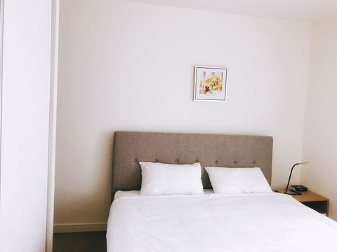 Ellia Doncaster Apartment - VIC Tourism 13
