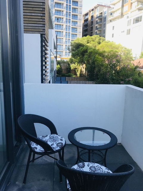 Ellia Doncaster Apartment - VIC Tourism 4