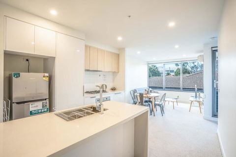 Poplar Apartments - VIC Tourism 13