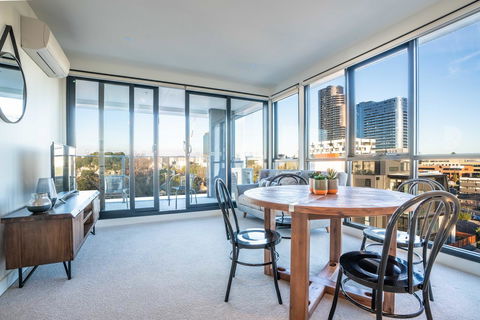 Poplar Apartments - VIC Tourism 0