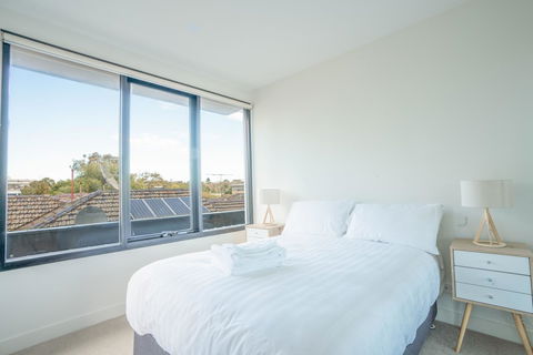 Poplar Apartments - VIC Tourism 5