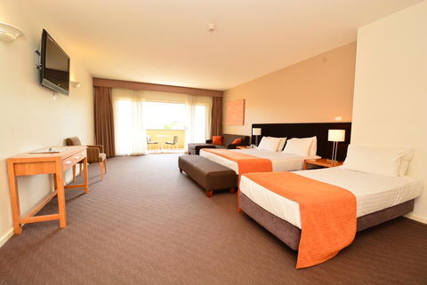 Mornington Hotel - VIC Tourism 2