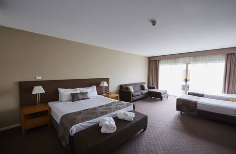 Mornington Hotel - VIC Tourism 21