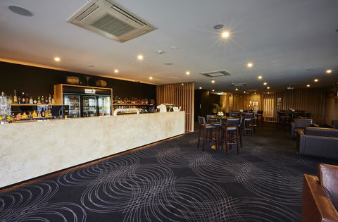 Mornington Hotel - VIC Tourism 15