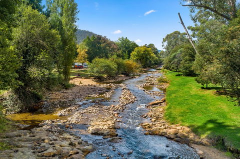Bright Riverside Holiday Park - VIC Tourism 3