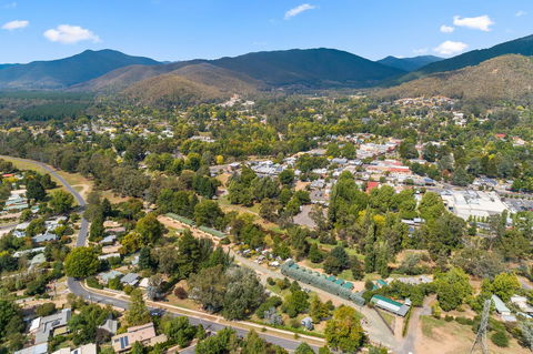 Bright Riverside Holiday Park - VIC Tourism 13