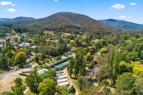 Bright Riverside Holiday Park - VIC Tourism 35