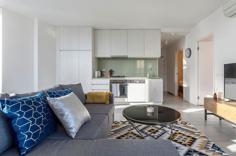 2Bedroom Apartment With Views In Docklands Next To CBD & Marvel Stadium - VIC Tourism 8