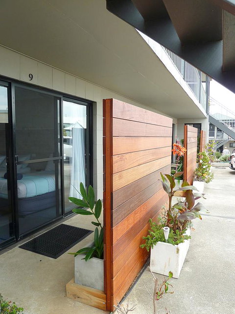 Apollo Bay Waterfront Motor Inn - VIC Tourism 11