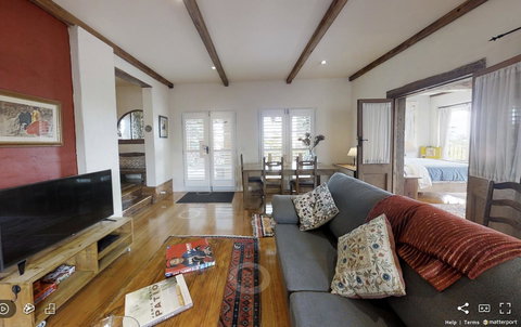 Villa Mallorca - VIC Tourism 5