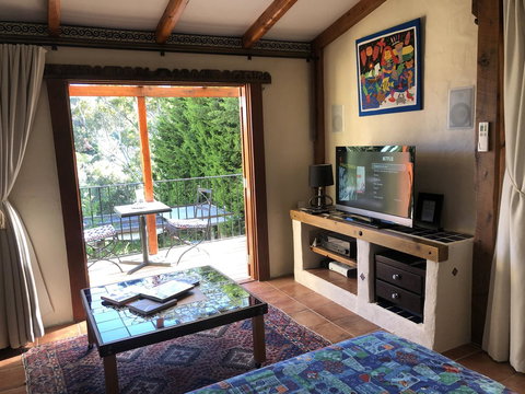 Villa Mallorca - VIC Tourism 11