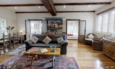 Villa Mallorca - VIC Tourism 4