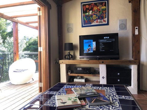 Villa Mallorca - VIC Tourism 8