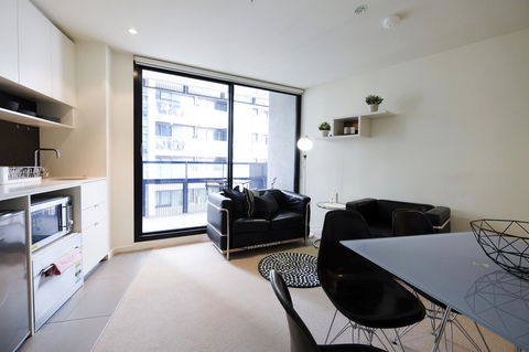 Mono Apartments On Franklin Street - VIC Tourism 27