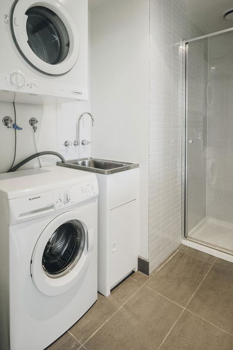 Mono Apartments On Franklin Street - VIC Tourism 20