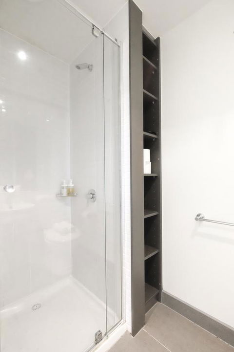 Mono Apartments On Franklin Street - VIC Tourism 10
