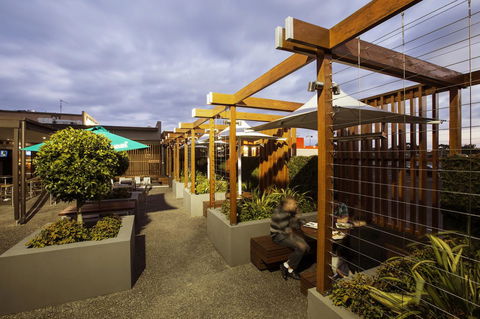 Nightcap At Keysborough Hotel - VIC Tourism 6