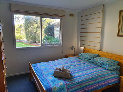 Island Family Holiday Retreat - VIC Tourism 9