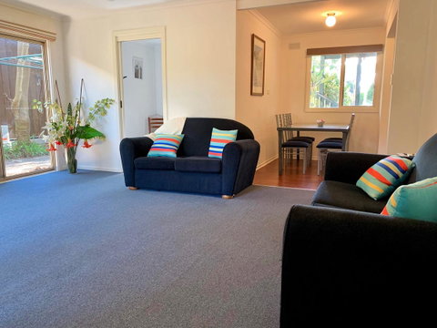 Island Family Holiday Retreat - VIC Tourism 7